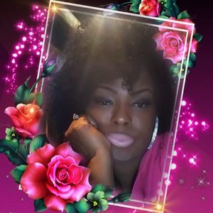 Meet your Posher, Carla